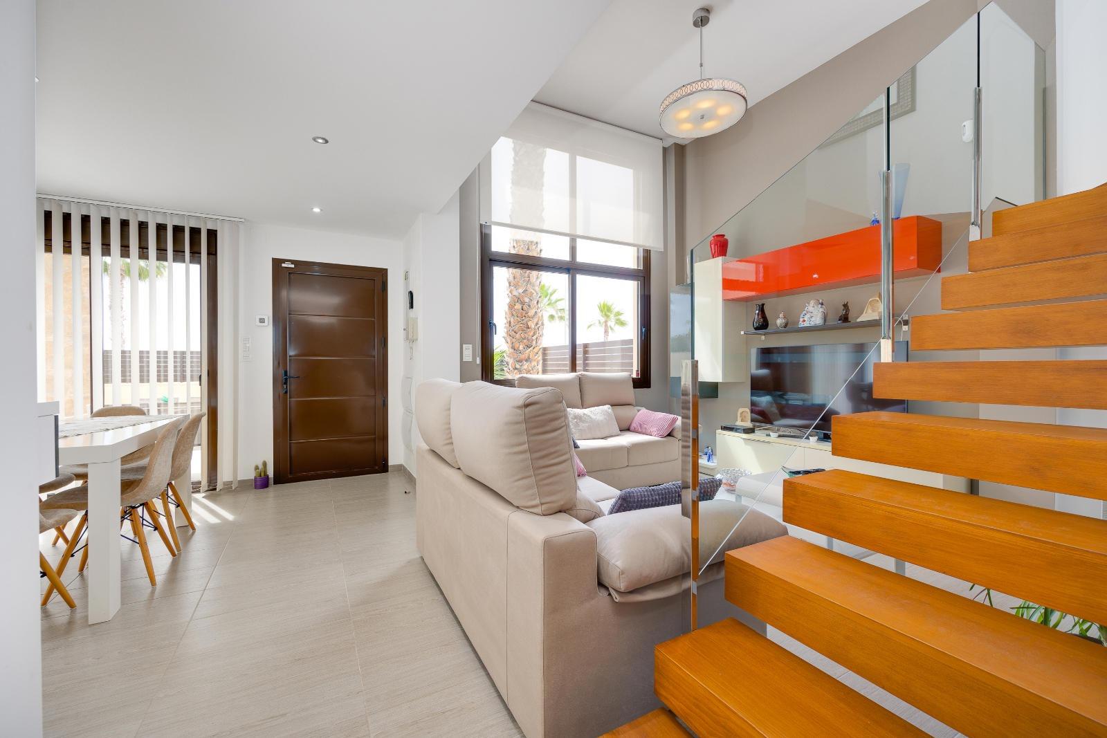 Driveway and parking spaces, 3-bedroom villa in Pueblo Bravo