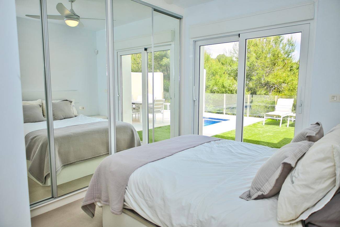 Patio and outdoor seating area, villa in Lomas de Don Juan
