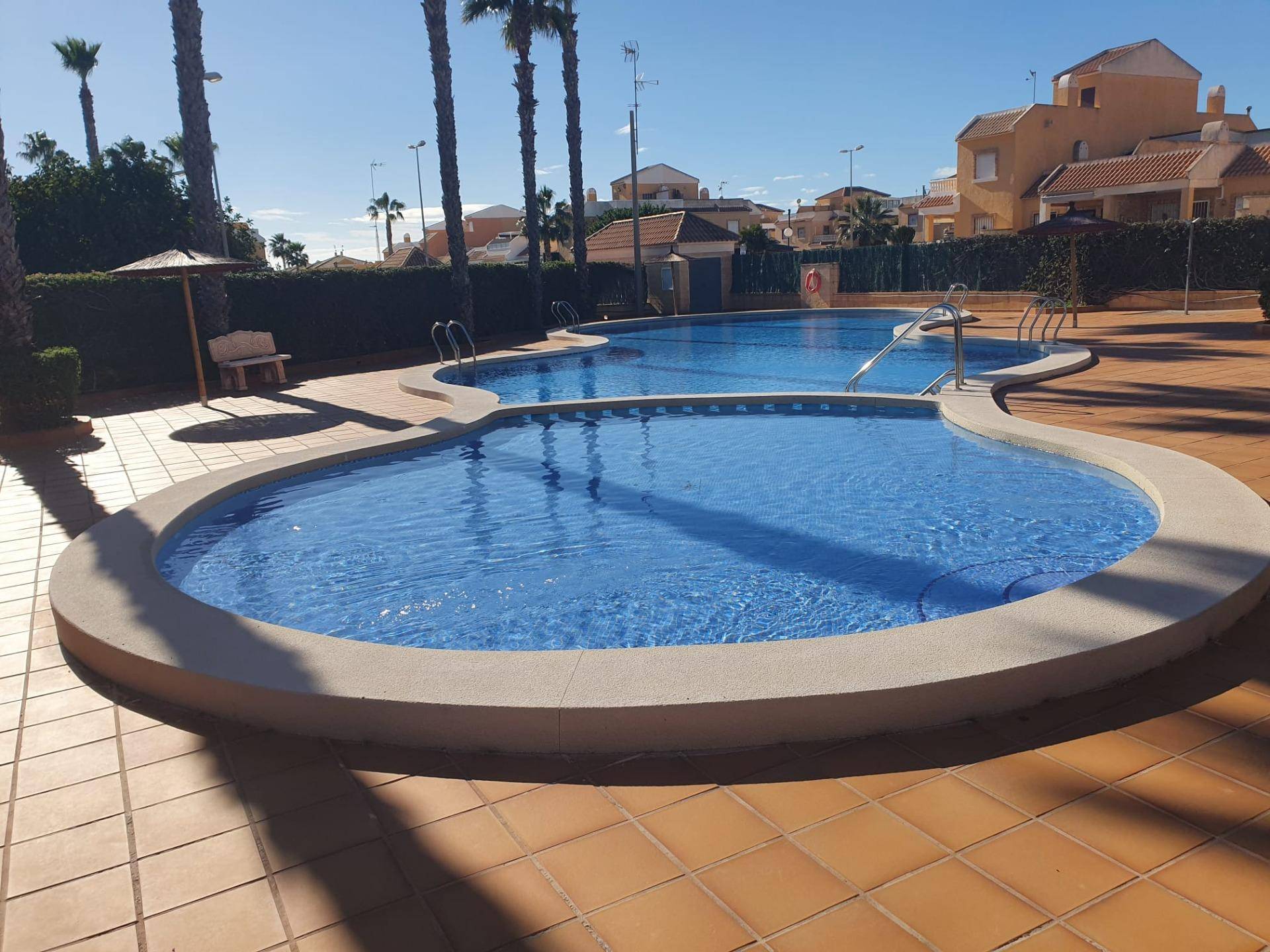 Bathroom with shower enclosure, 3-bedroom villa in Lo Marabú, Rojales