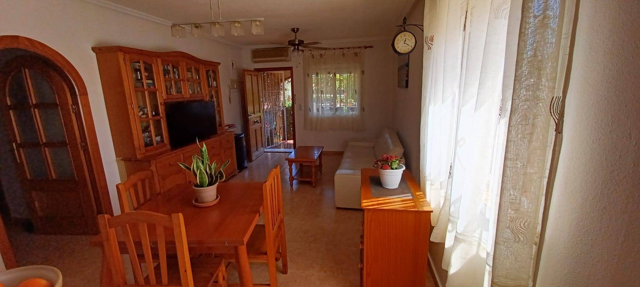 Bedroom in 3-bedroom bungalow, Los Almendros-La Florida, Orihuela Costa