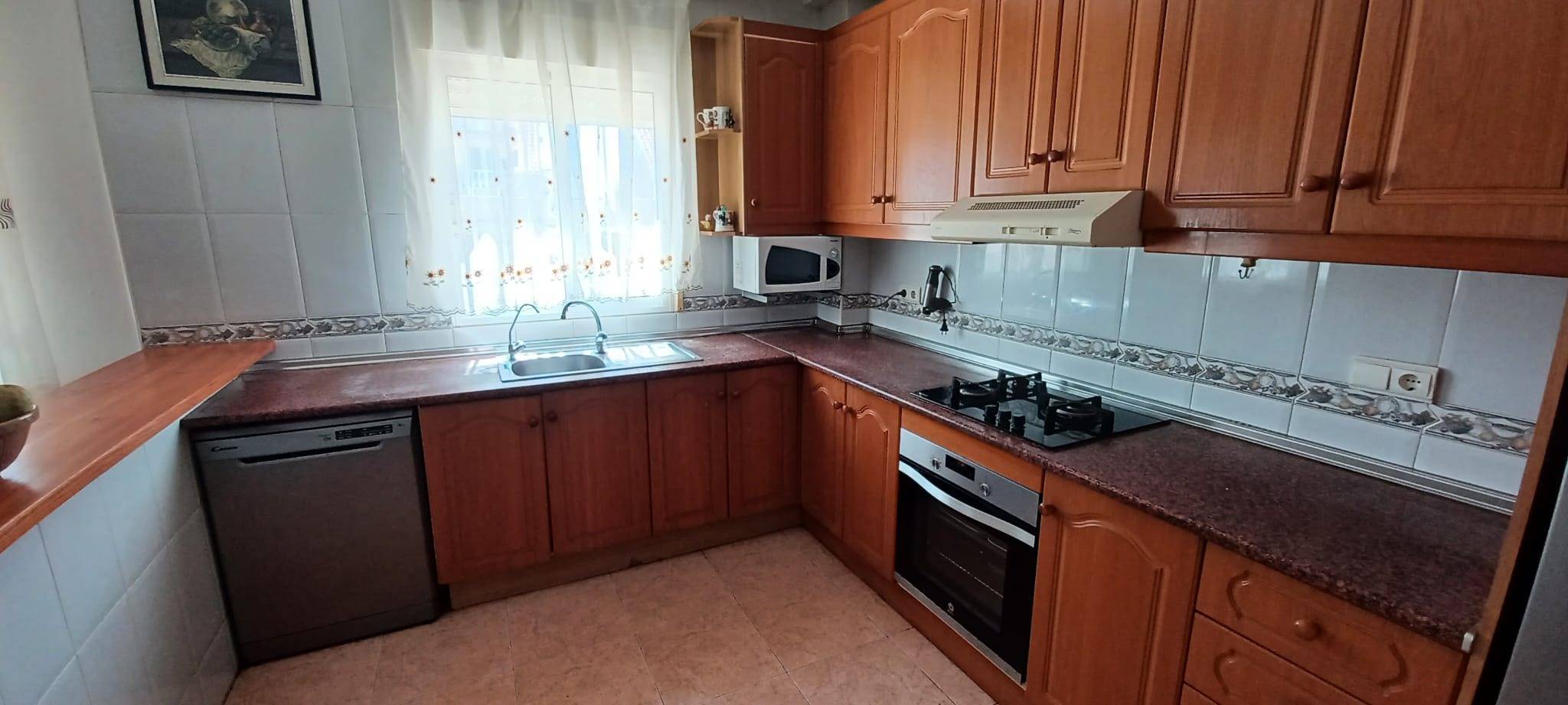 Bathroom in 3-bedroom bungalow, Los Almendros-La Florida, Orihuela Costa