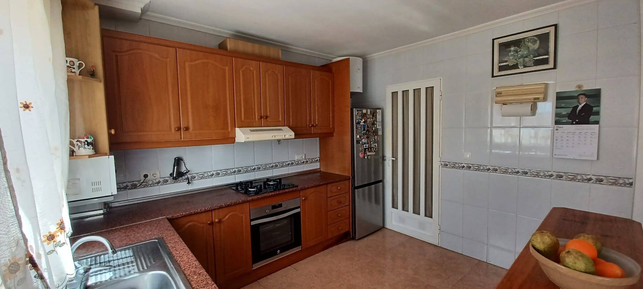 Second bathroom in 3-bedroom bungalow, Los Almendros-La Florida