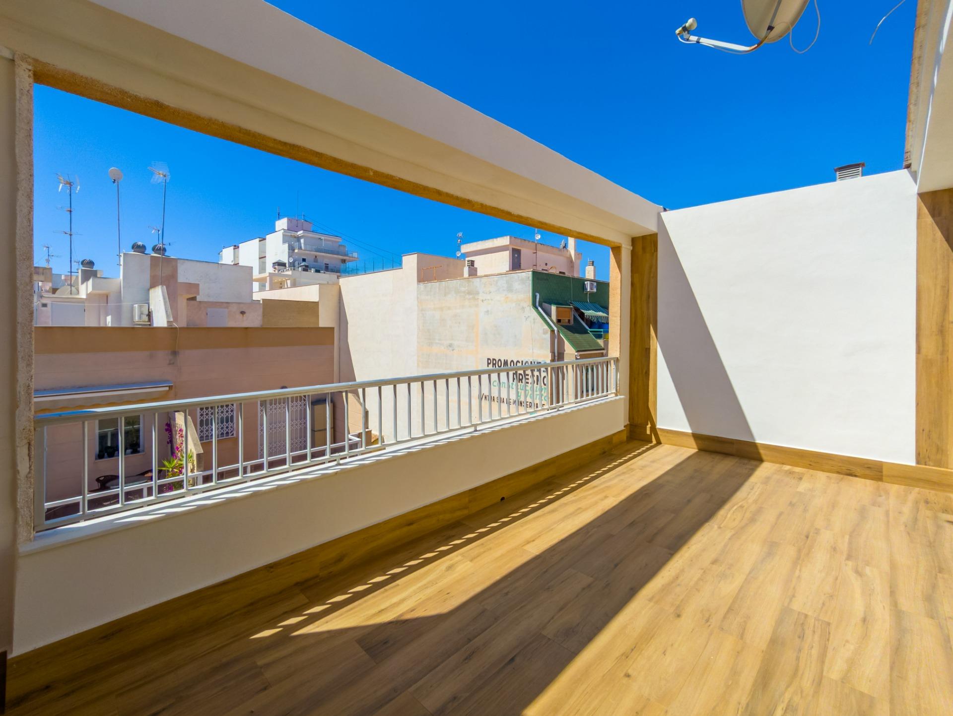 Dining area with window, apartment in Playa del Cura, Torrevieja