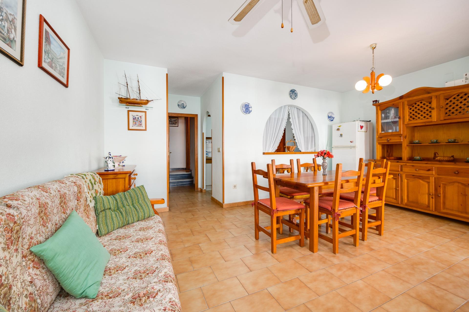 Hallway and interior corridor, 3-bedroom bungalow, Playa de los Locos