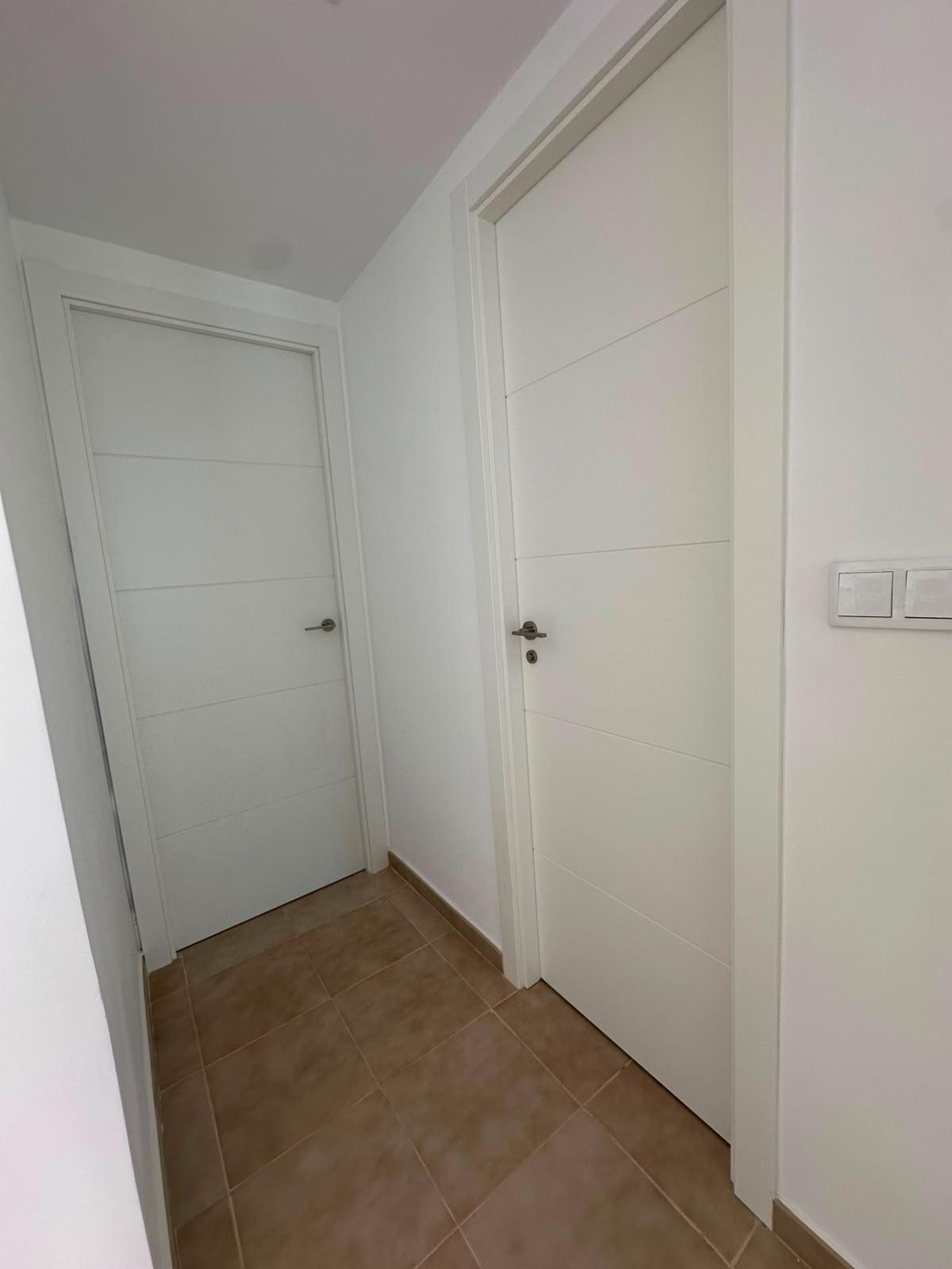 Hallway or corridor in 2-bedroom bungalow, La Siesta, Torrevieja