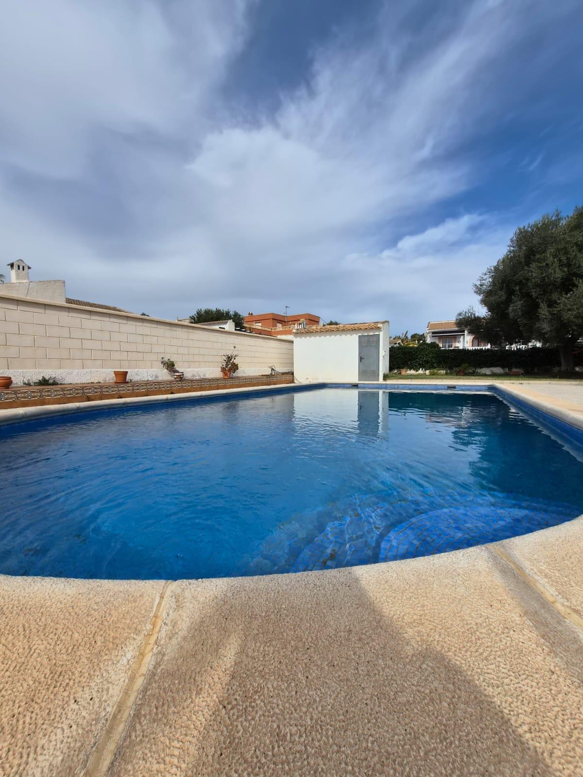 Bedroom in 4-bedroom detached villa, El Chaparral, Torrevieja