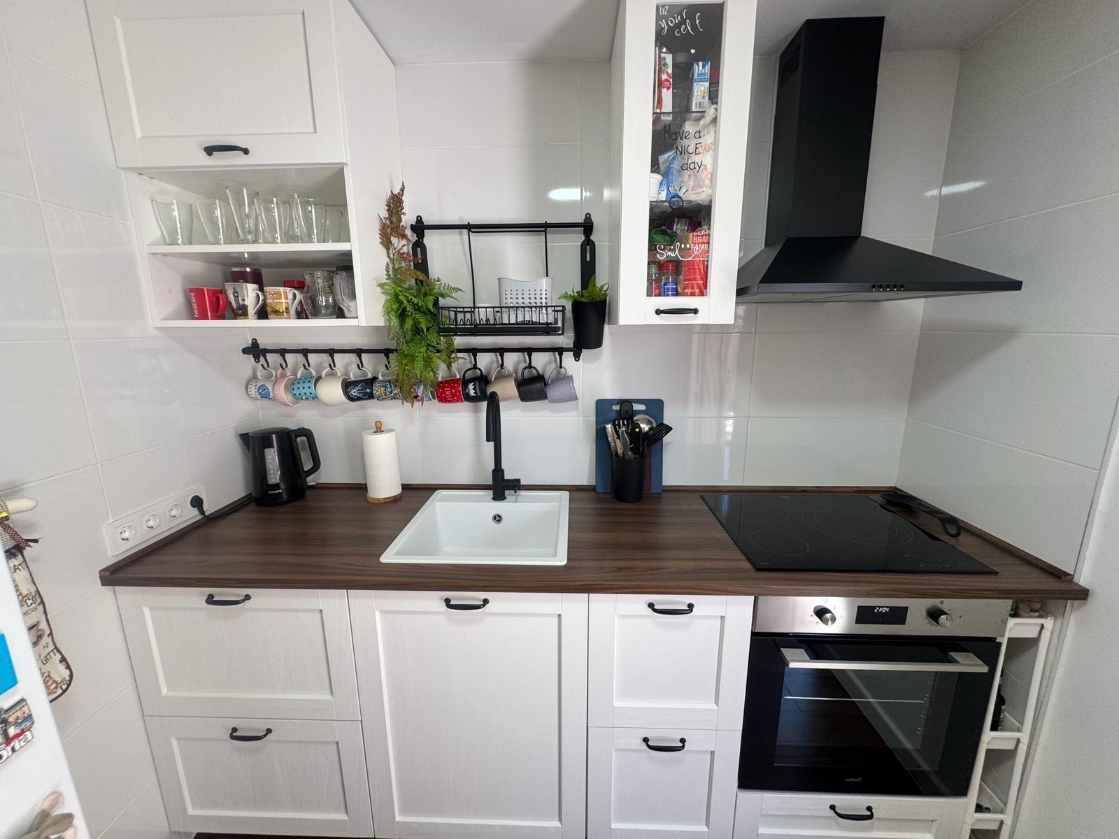 Kitchen fittings in renovated townhouse, La Siesta, Torrevieja