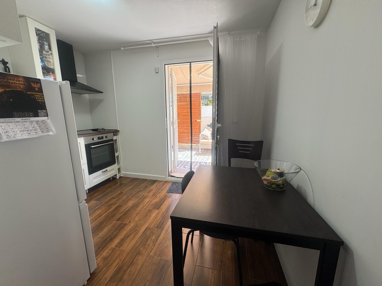 Interior hallway in 1-bedroom townhouse, La Siesta, Torrevieja