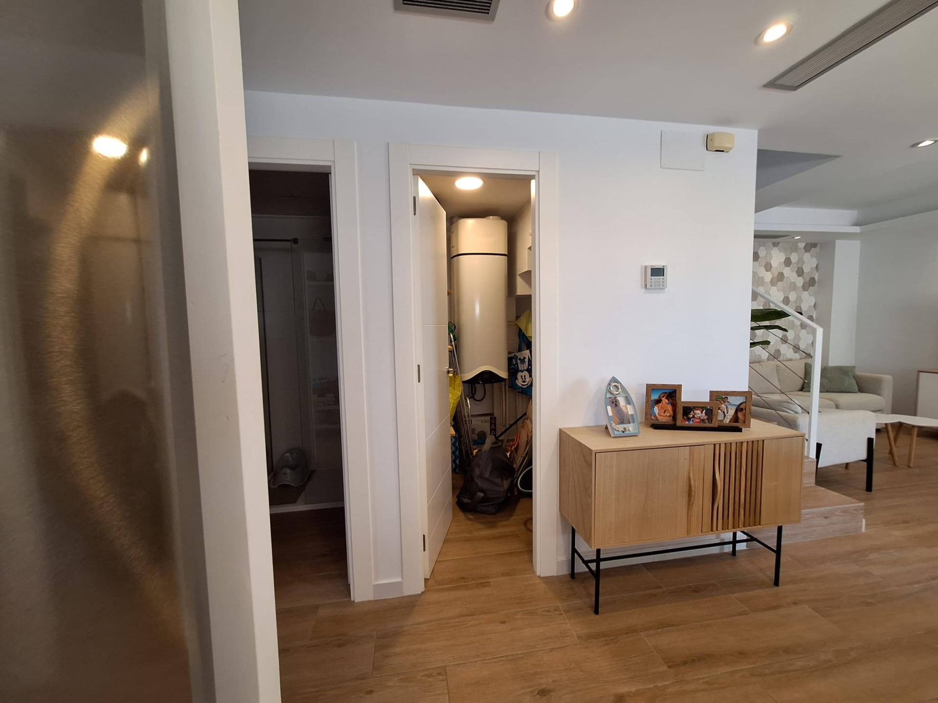 En-suite bathroom in detached villa, Los Frutales, Torrevieja