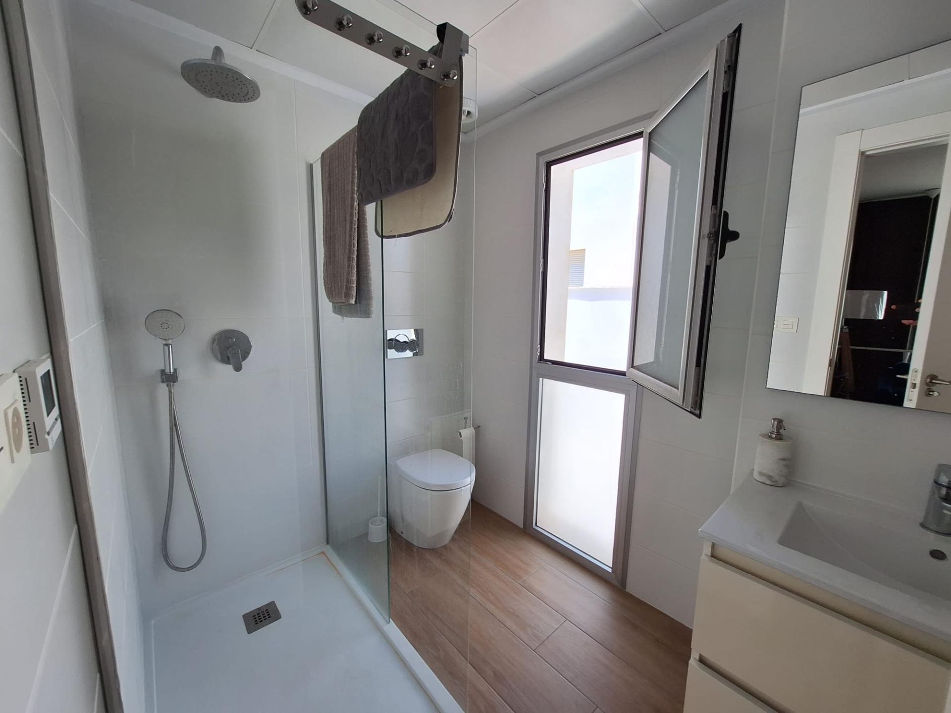 Ground floor internal hallway in villa, Los Frutales, Torrevieja
