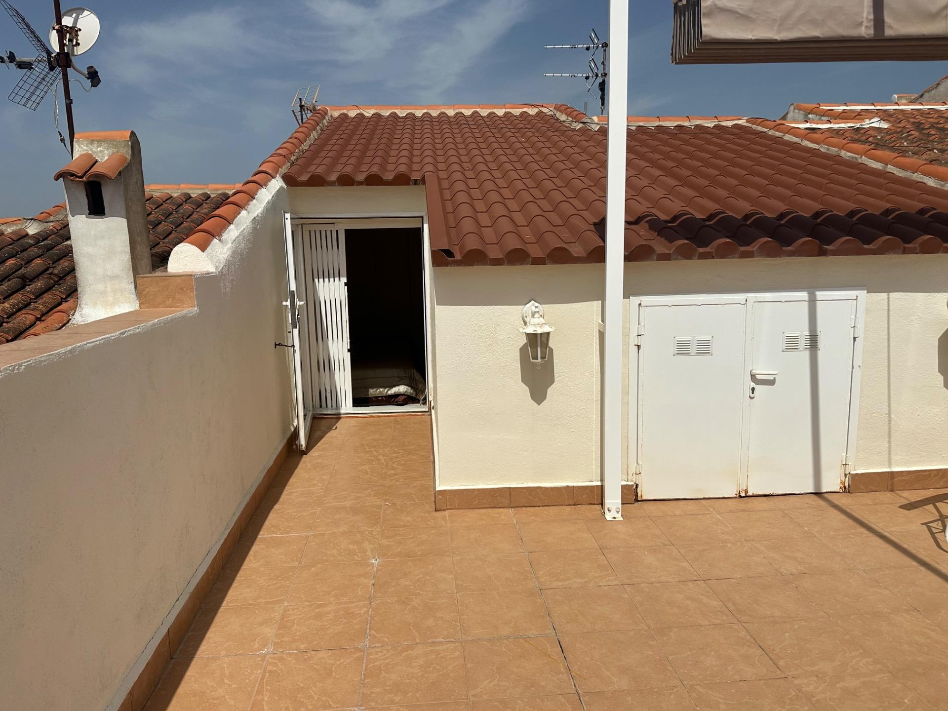 Interior room showing flooring and walls, 2-bedroom townhouse, San Luis