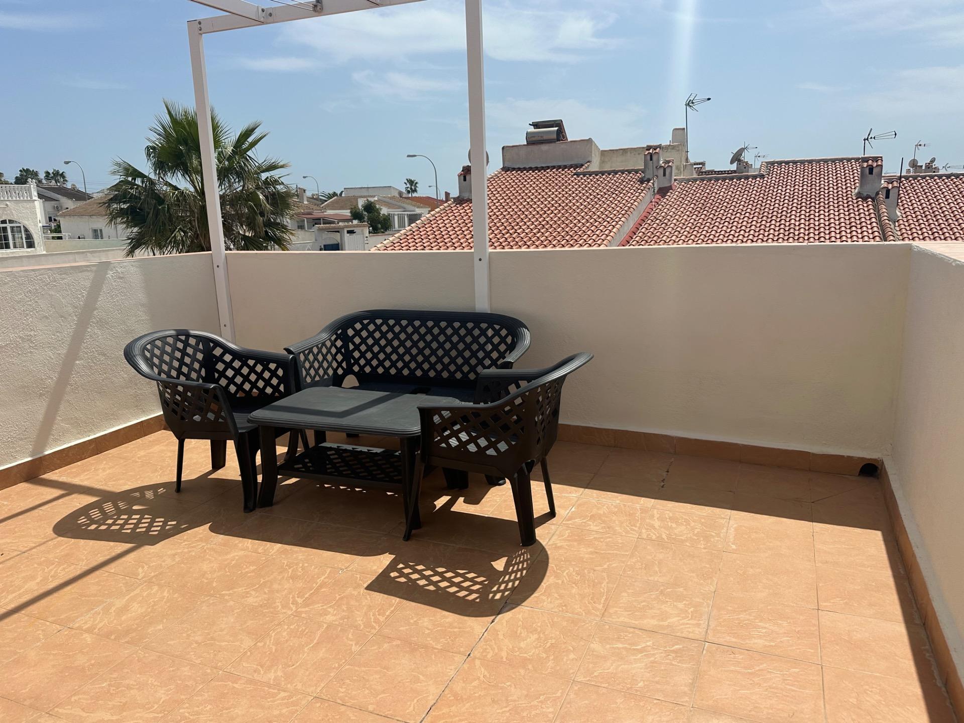 Bedroom with natural light in 2-bedroom townhouse, San Luis, Torrevieja