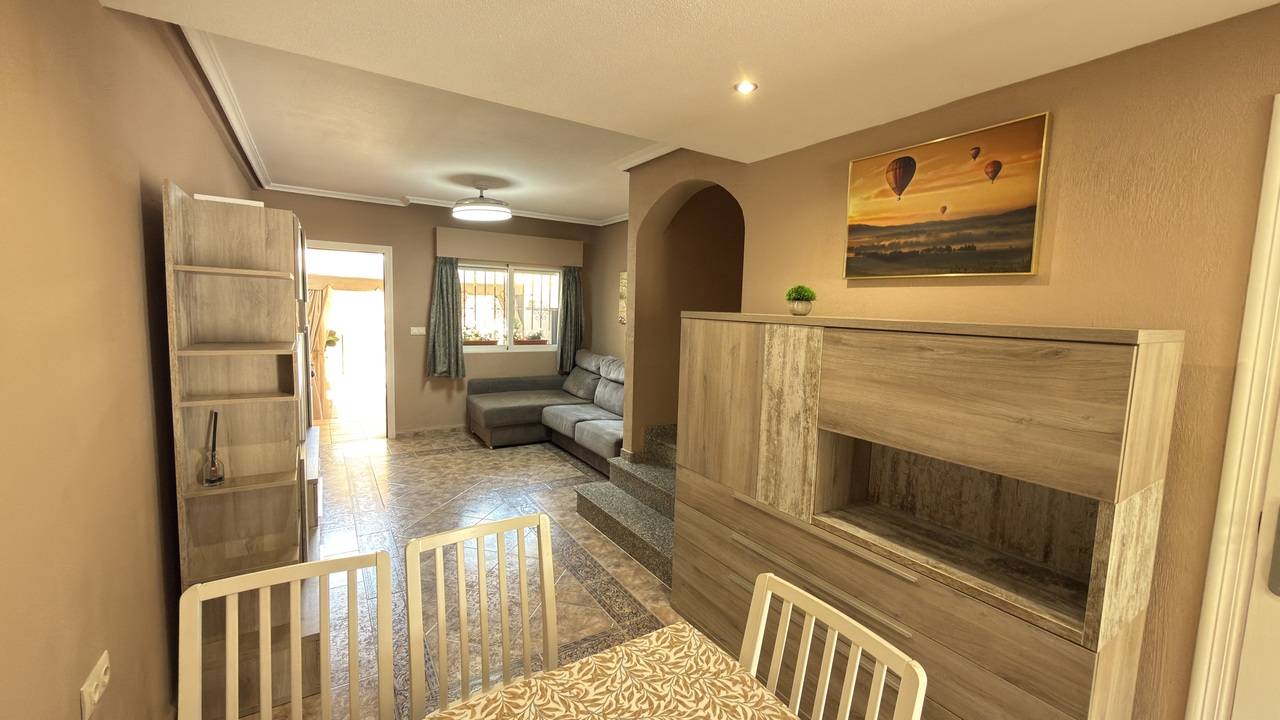 Top-floor master bedroom with sea views in villa, La Zenia