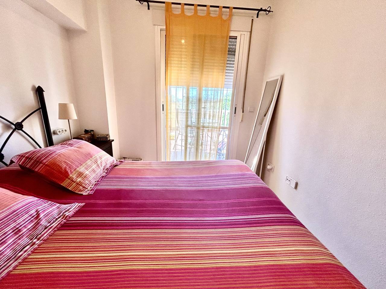 Rooftop solarium terrace space in 2-bedroom apartment, Torremendo, Orihuela