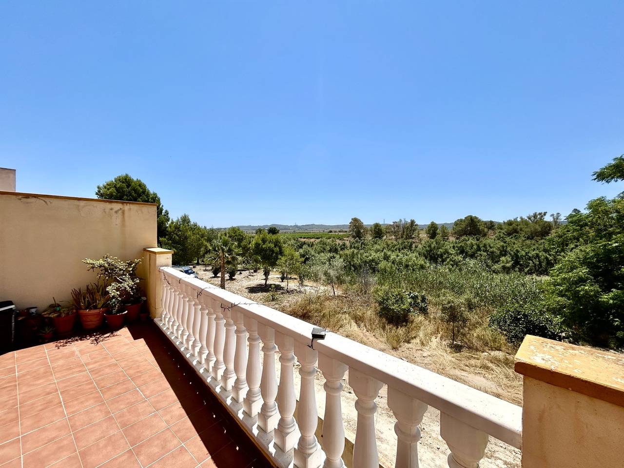 Living room with fireplace in 2-bedroom ground-floor apartment, Torremendo, Orihuela