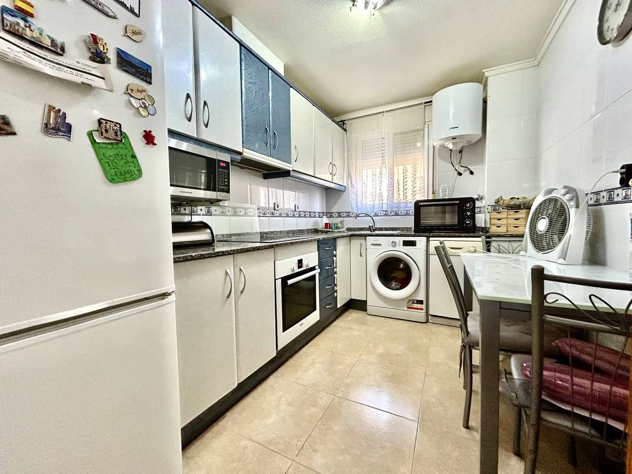 Second bathroom with fittings in ground-floor apartment, Torremendo, Orihuela