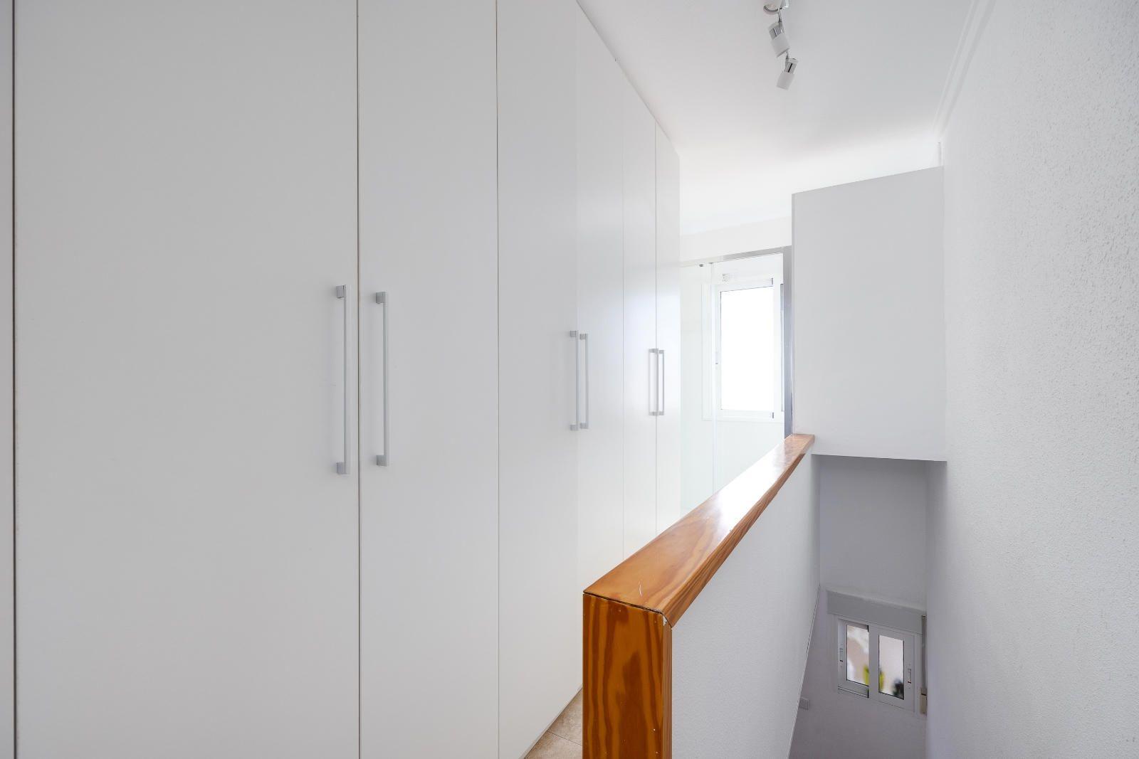 Kitchen fitting detail in La Marina villa, San Fulgencio