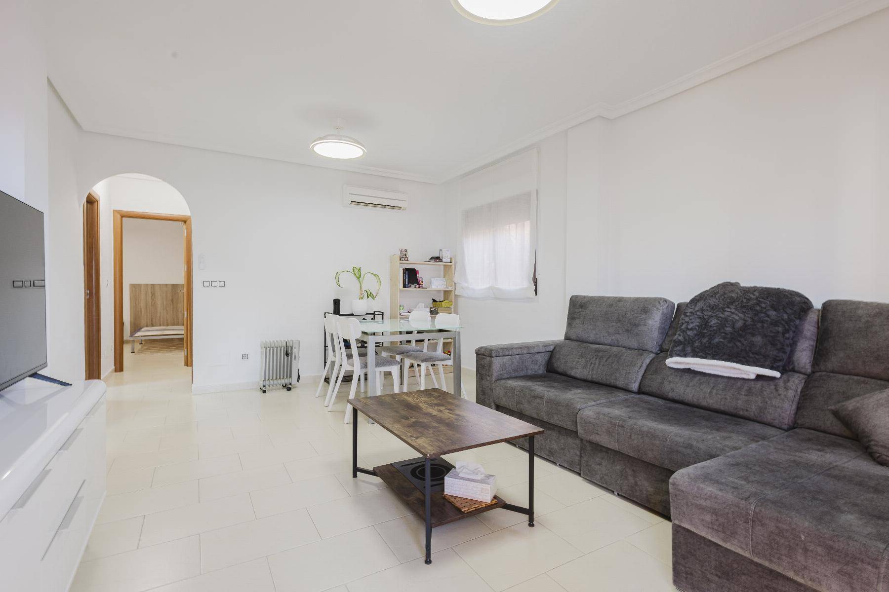 Main bedroom in 2-bedroom villa, Aguas Nuevas, Torrevieja