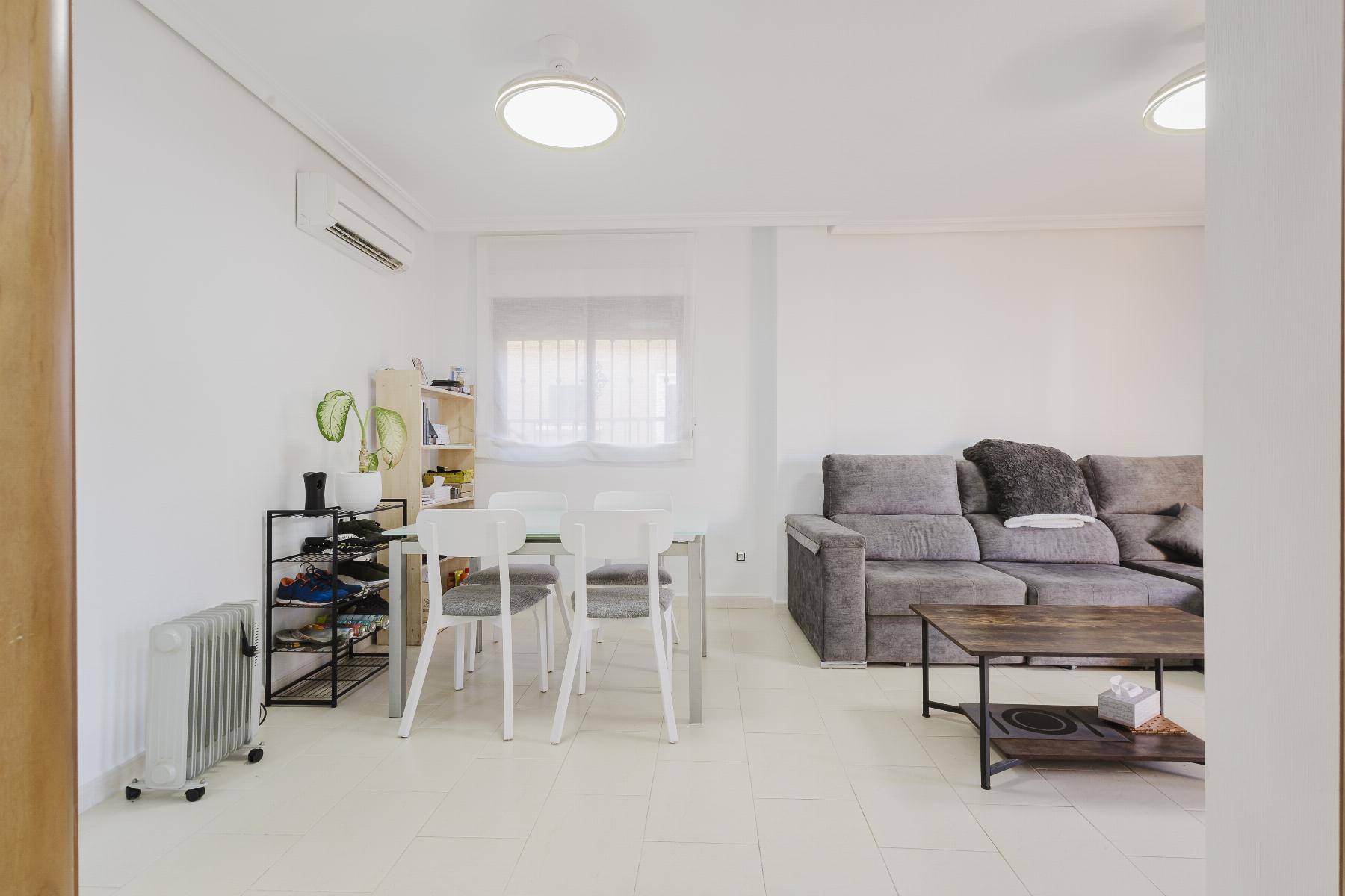 Second bedroom in 2-bedroom villa, Aguas Nuevas, Torrevieja