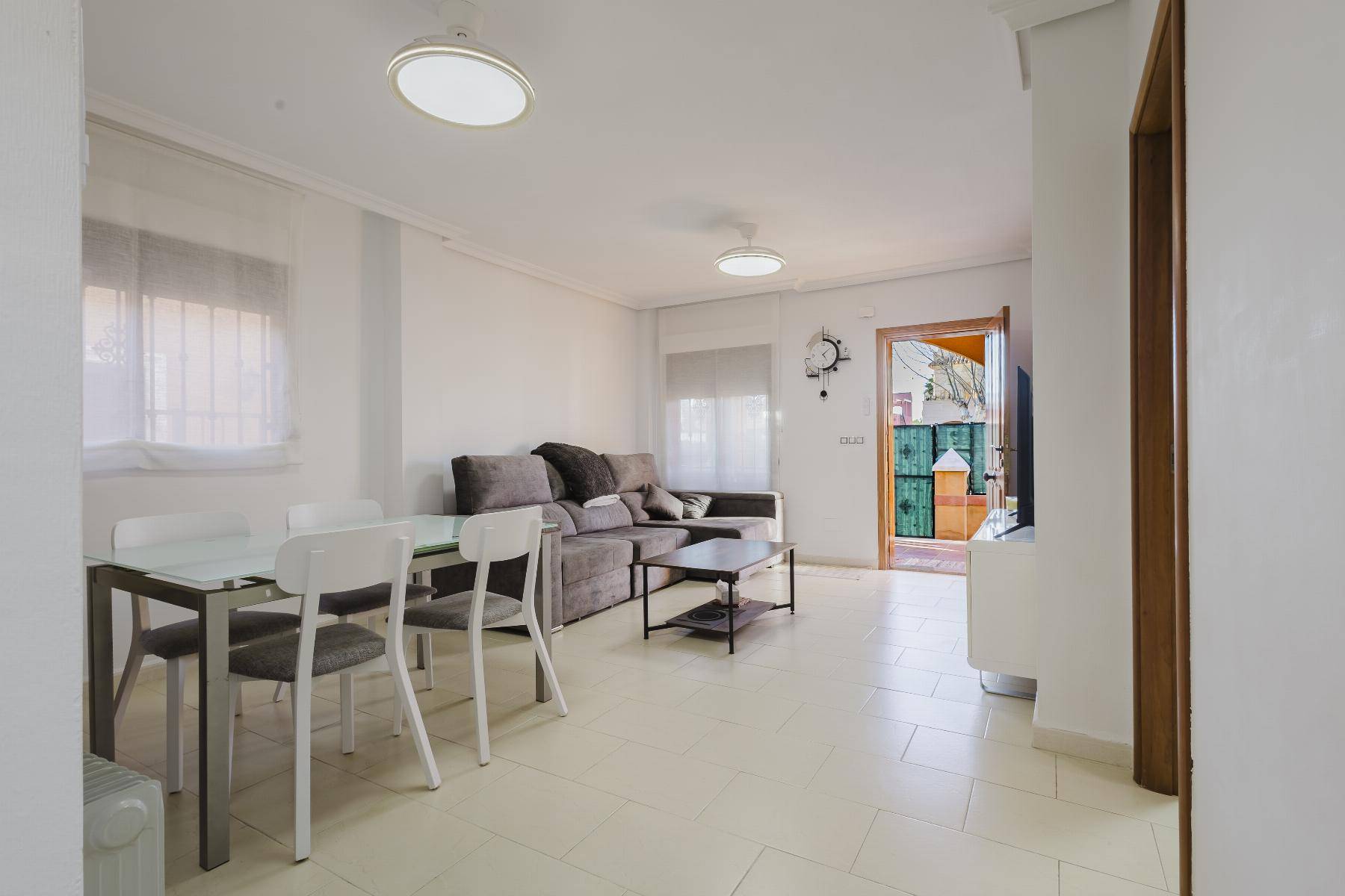 Second bathroom in 2-bedroom villa, Aguas Nuevas, Torrevieja
