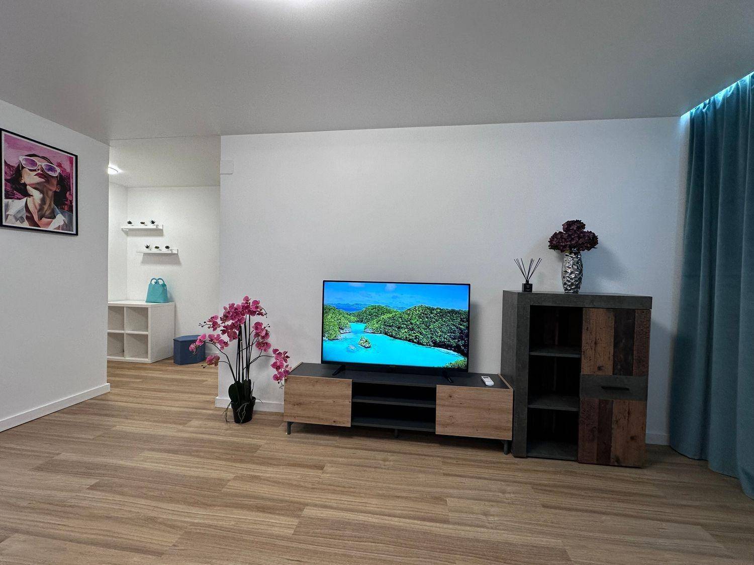 Master bedroom in 2-bedroom apartment, Estación de Autobuses, Torrevieja
