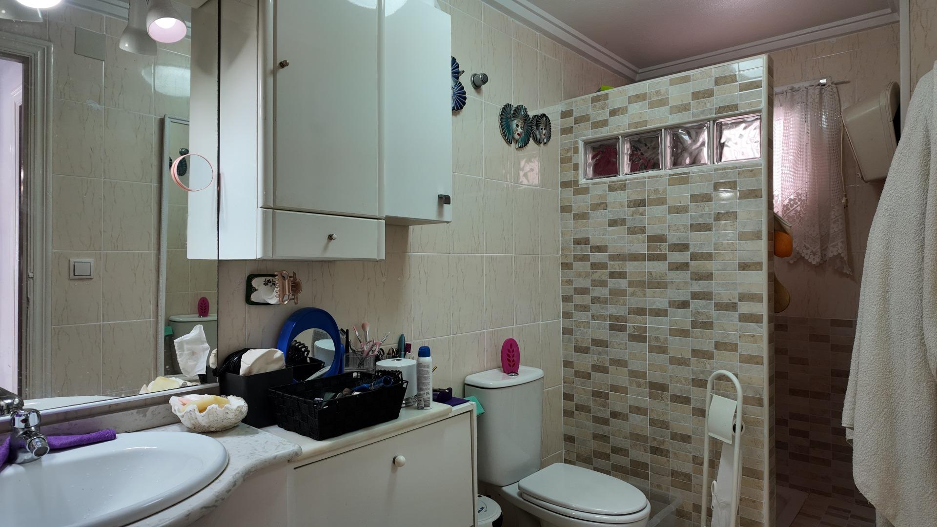 Kitchen appliances and worktop in 2-bedroom apartment, Punta Prima, Torrevieja
