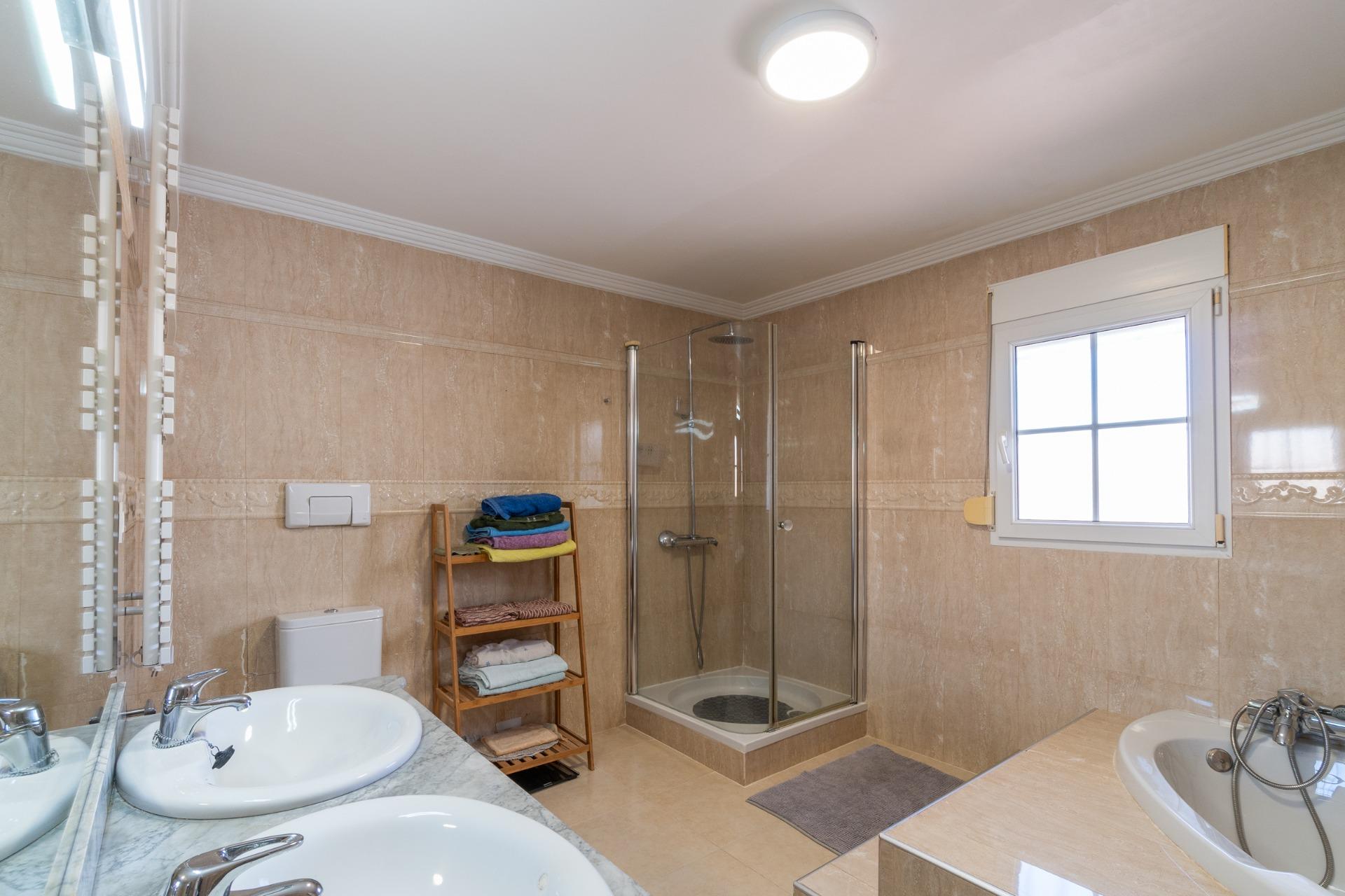 Living area with large windows, 4-bedroom villa, Torreta Florida, Torrevieja
