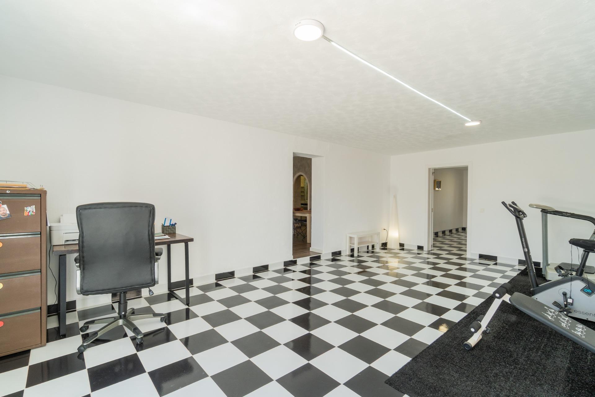 Interior room with wall-mounted air conditioning unit, Torreta Florida villa