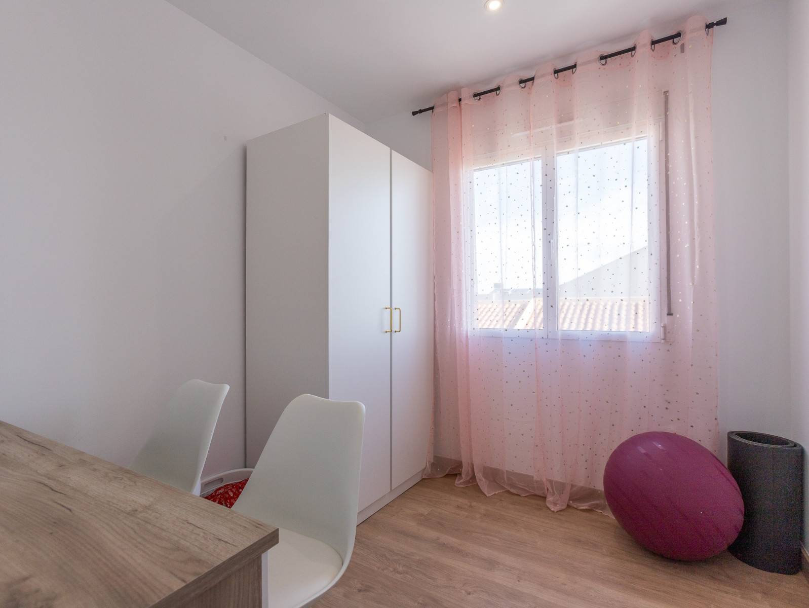 Third first-floor bedroom, La Siesta villa, Torrevieja