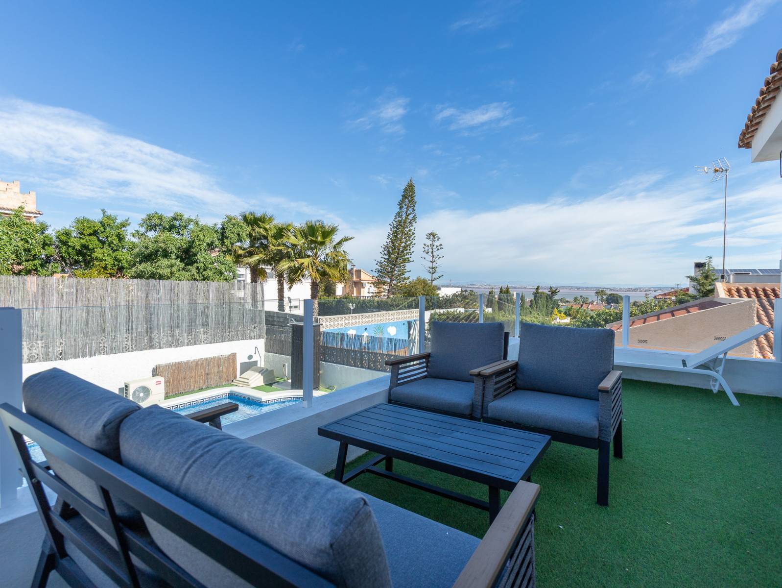 Rear garden boundary wall and gate, La Siesta villa, Torrevieja