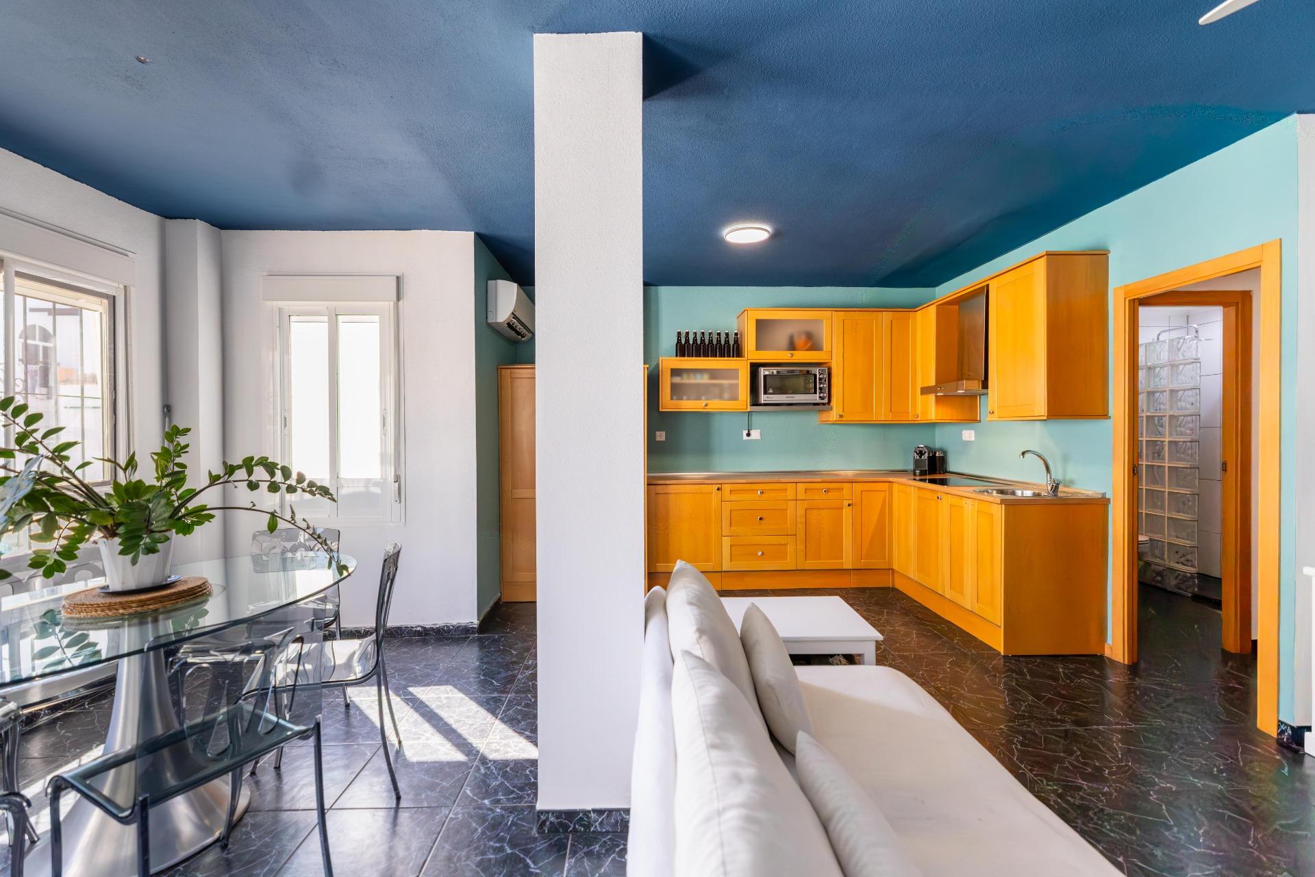 Kitchen cupboards and storage units, 1-bedroom apartment, El Acequión, Torrevieja