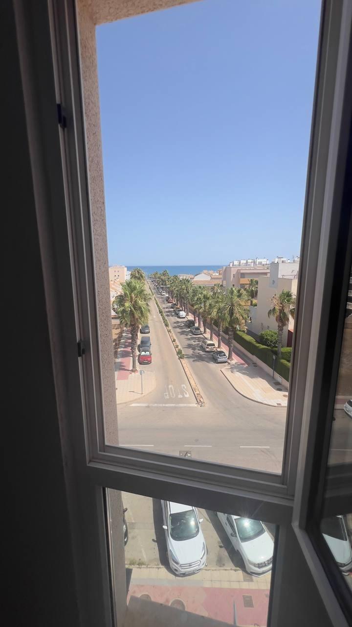 Bathroom fittings and tiling in 2-bedroom penthouse, Cabo Roig