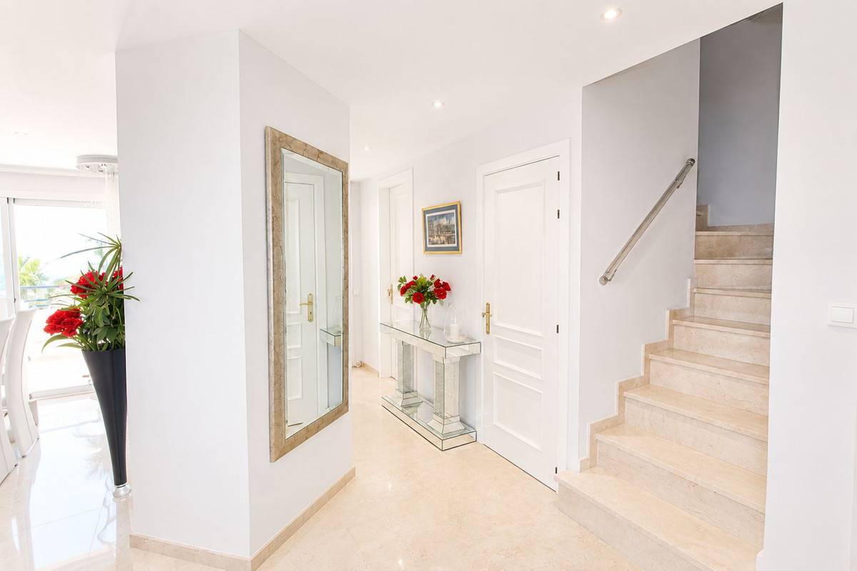 Entrance hallway on main level of 3-bedroom penthouse, Elviria Hills, Marbella
