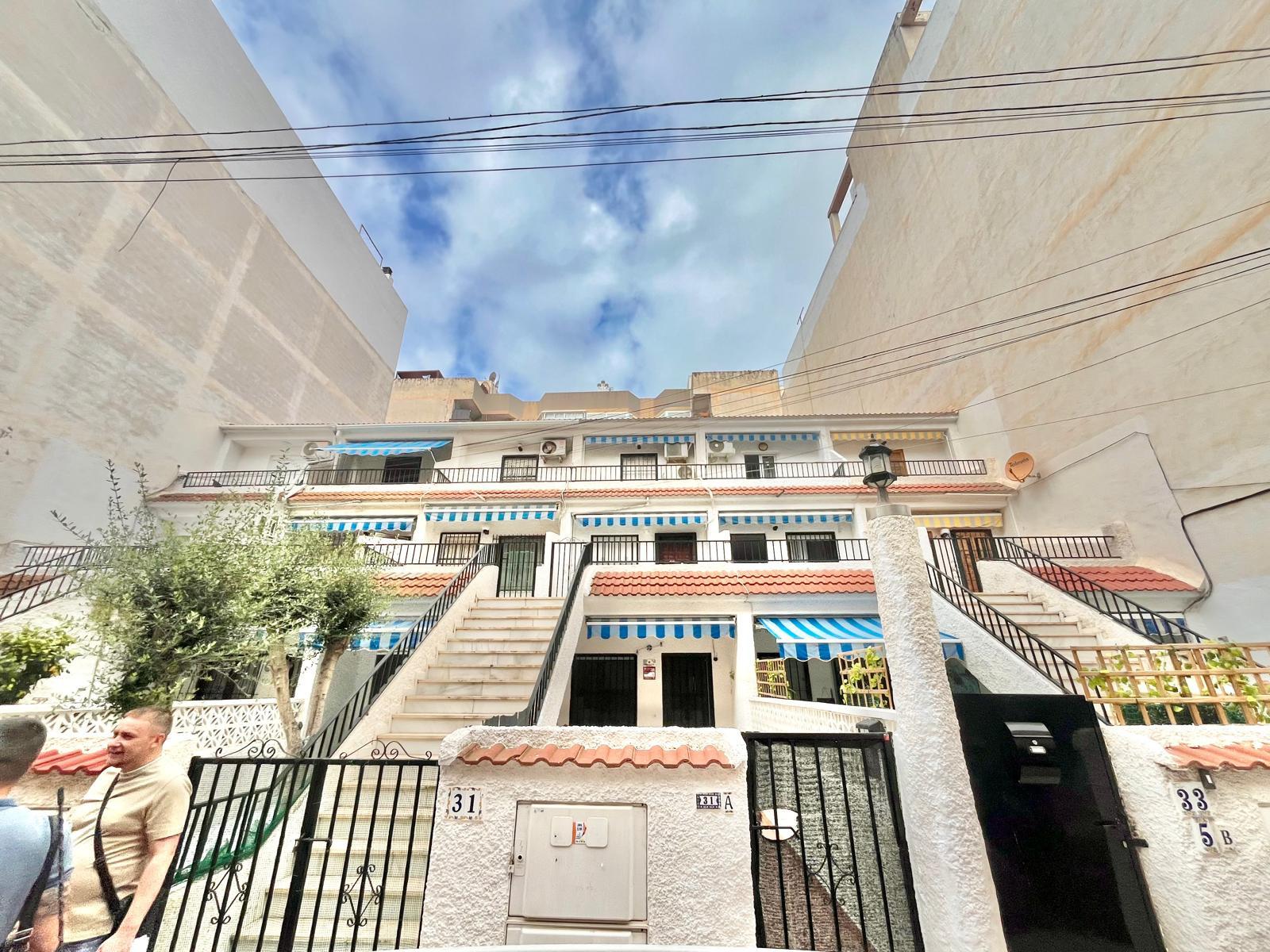 Interior room showing east-facing natural light, duplex penthouse, Torrevieja