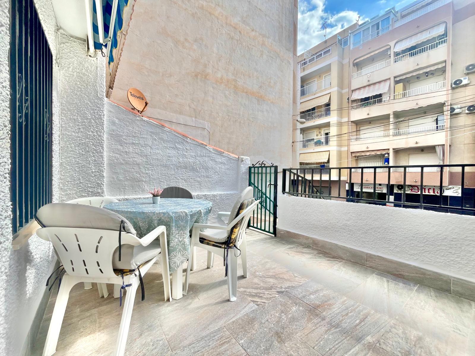 Kitchen with newly installed flooring in duplex penthouse, Playa de los Locos, Torrevieja