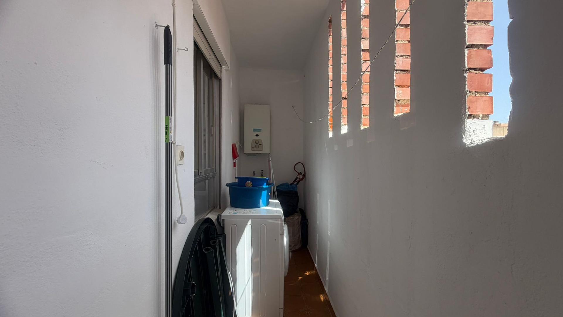 Shower enclosure in penthouse bathroom, Playa de los Locos, Torrevieja