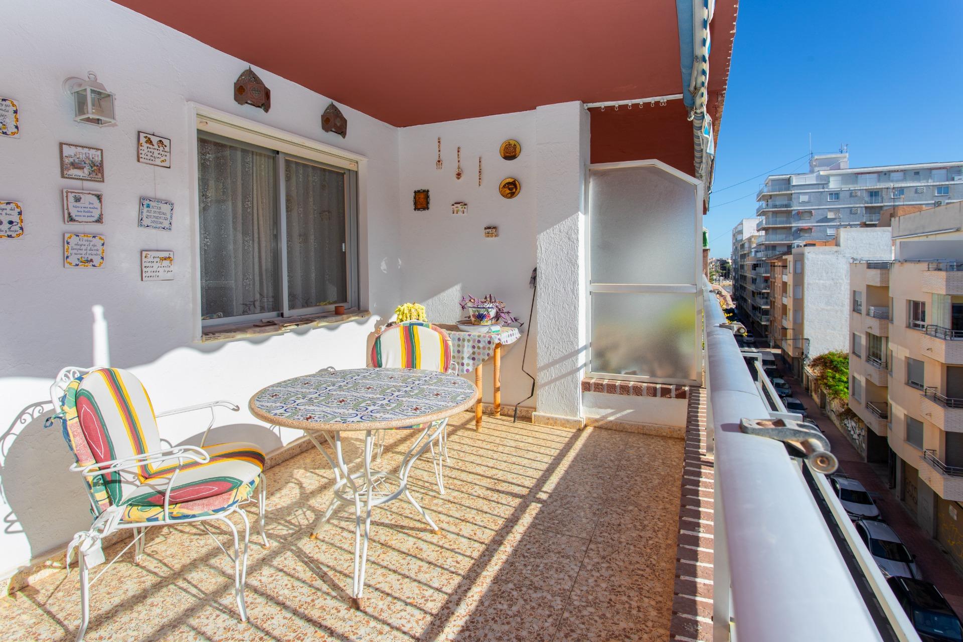 Terrace area with private storage room on top-floor penthouse, Playa del Cura, Torrevieja