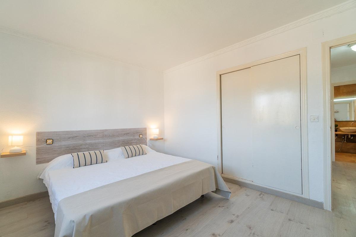 Living area in 2-bedroom apartment, Rocío del Mar, Orihuela Costa