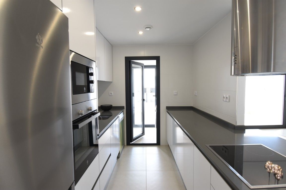 Bathroom with walk-in shower and tiled walls in new-build apartment, San Miguel de Salinas