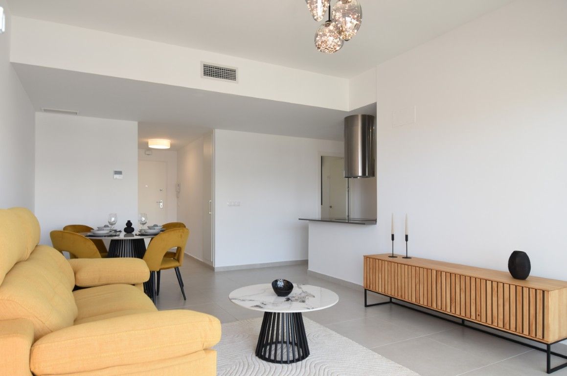Living room floor and skirting detail in 3-bedroom apartment, Pueblo, San Miguel de Salinas