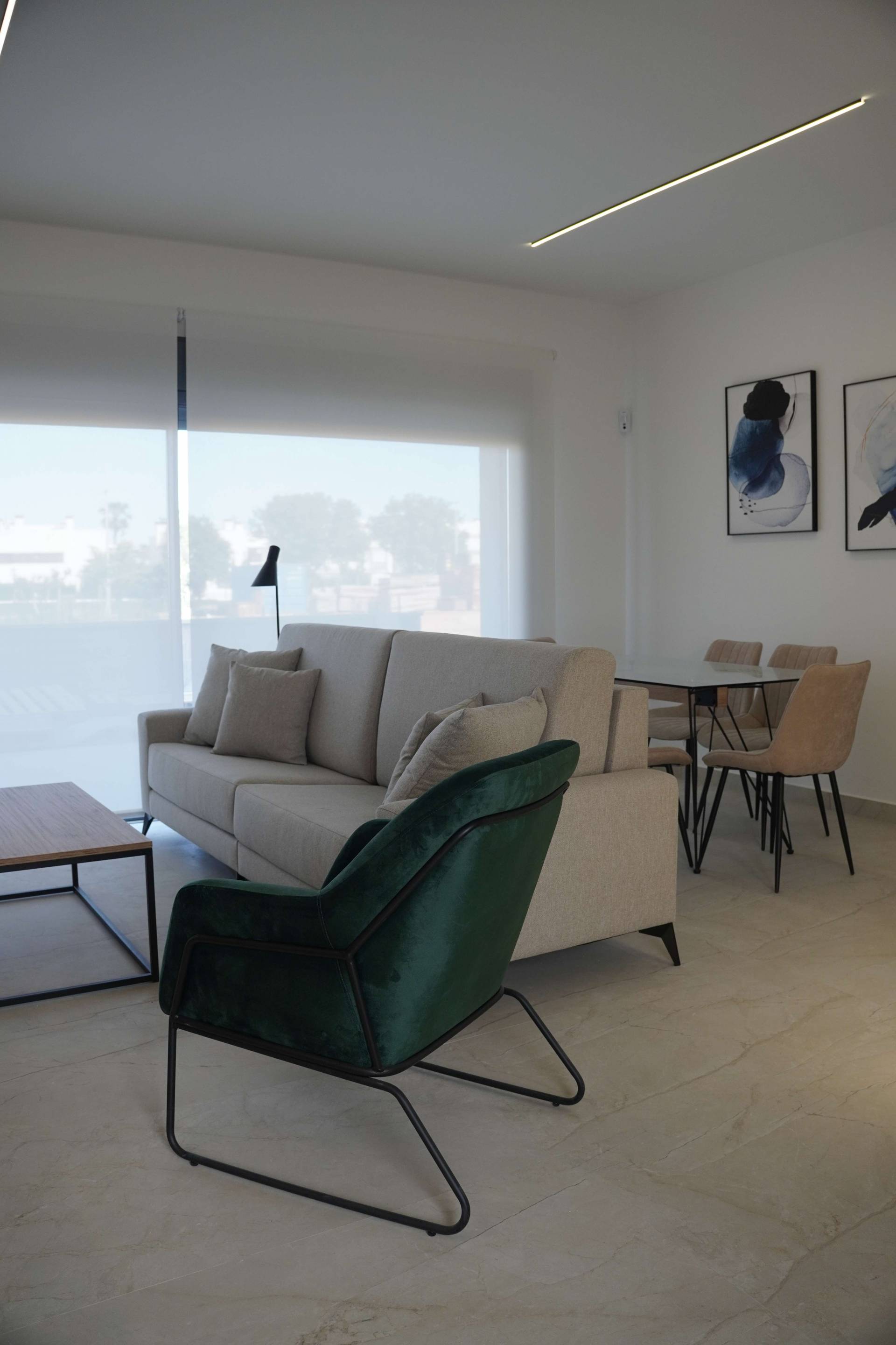 Communal swimming pool with surrounding paved area, new-build development, La Torre de la Horadada