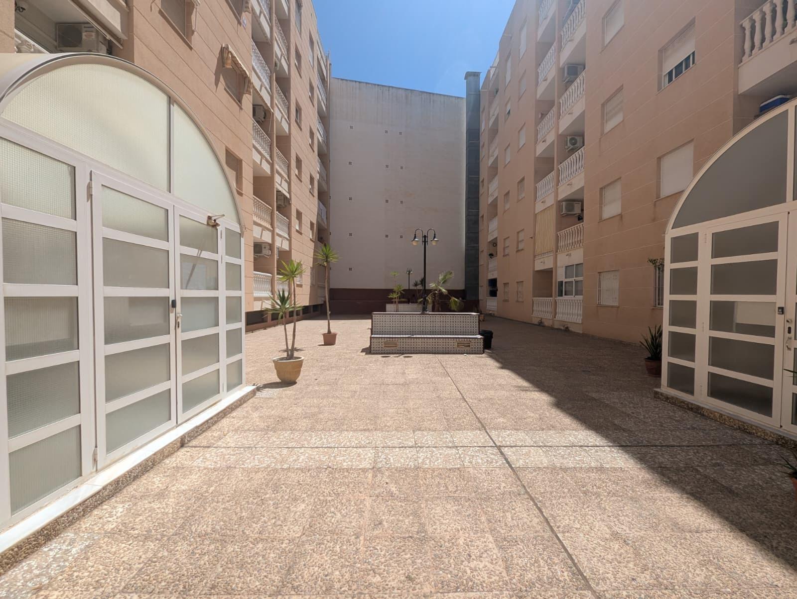 Dining area in 2-bedroom apartment, Centro, Torrevieja
