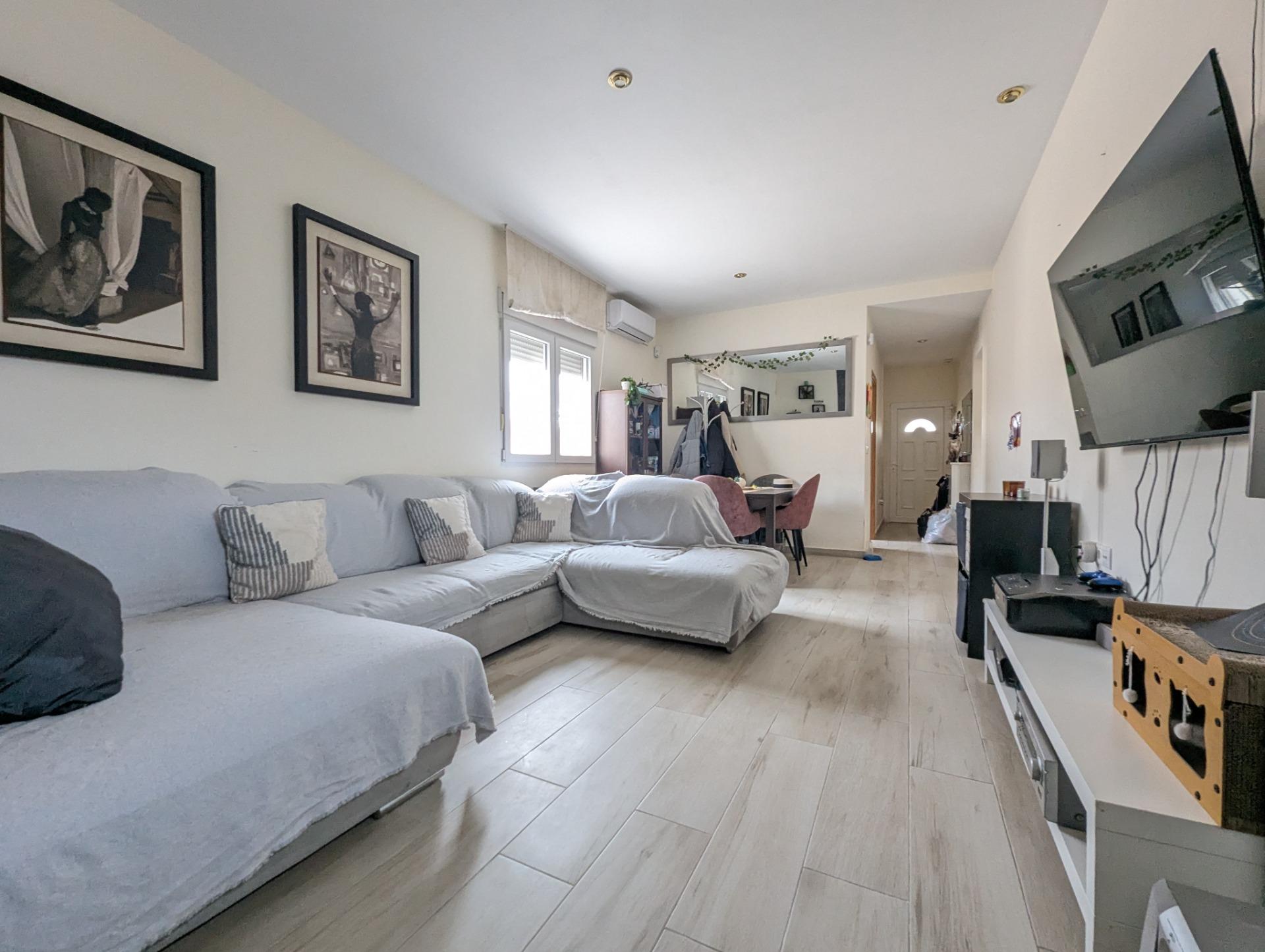 Third bedroom in 3-bedroom villa, Torreta Florida, Torrevieja