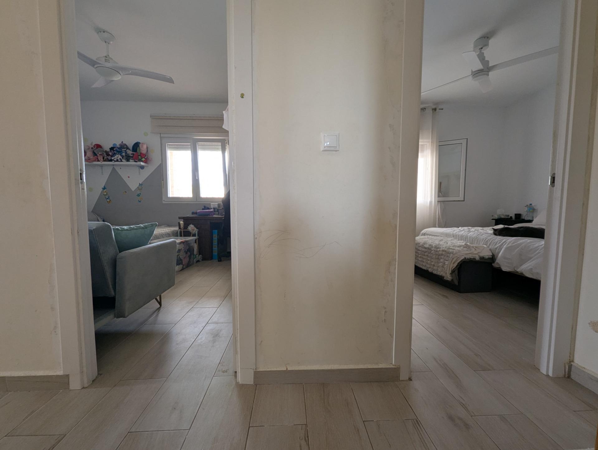 Bedroom with natural light, 3-bedroom villa, Torreta Florida, Torrevieja