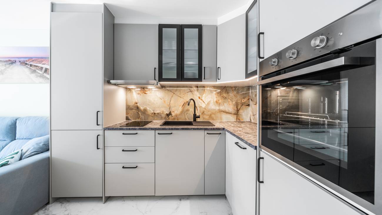 Open-plan kitchen and dining space in 3-bedroom bungalow, Centro, Torrevieja