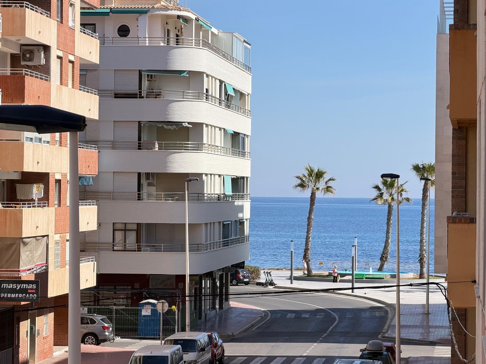 Bathroom mirror and vanity unit, 3-bedroom apartment, Playa del Cura