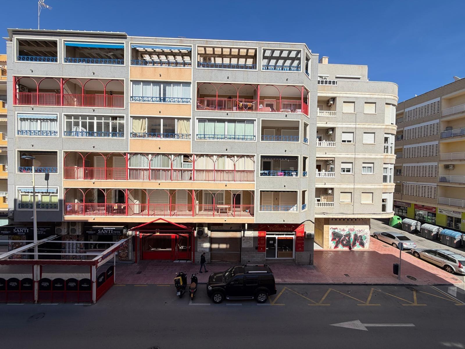 Communal solarium seating area, Playa del Cura building