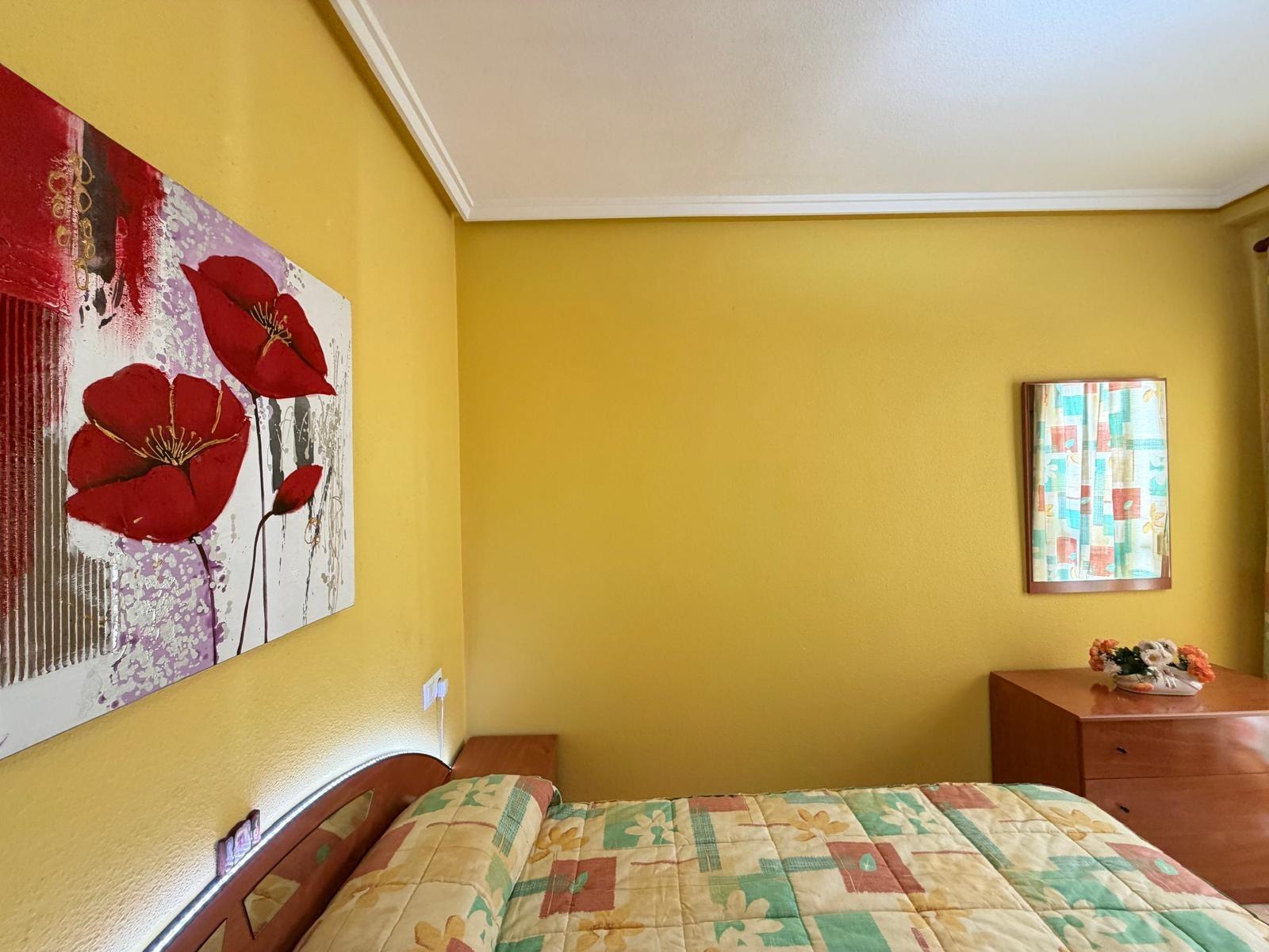 Main bedroom with built-in wardrobes in penthouse, Playa del Cura, Torrevieja