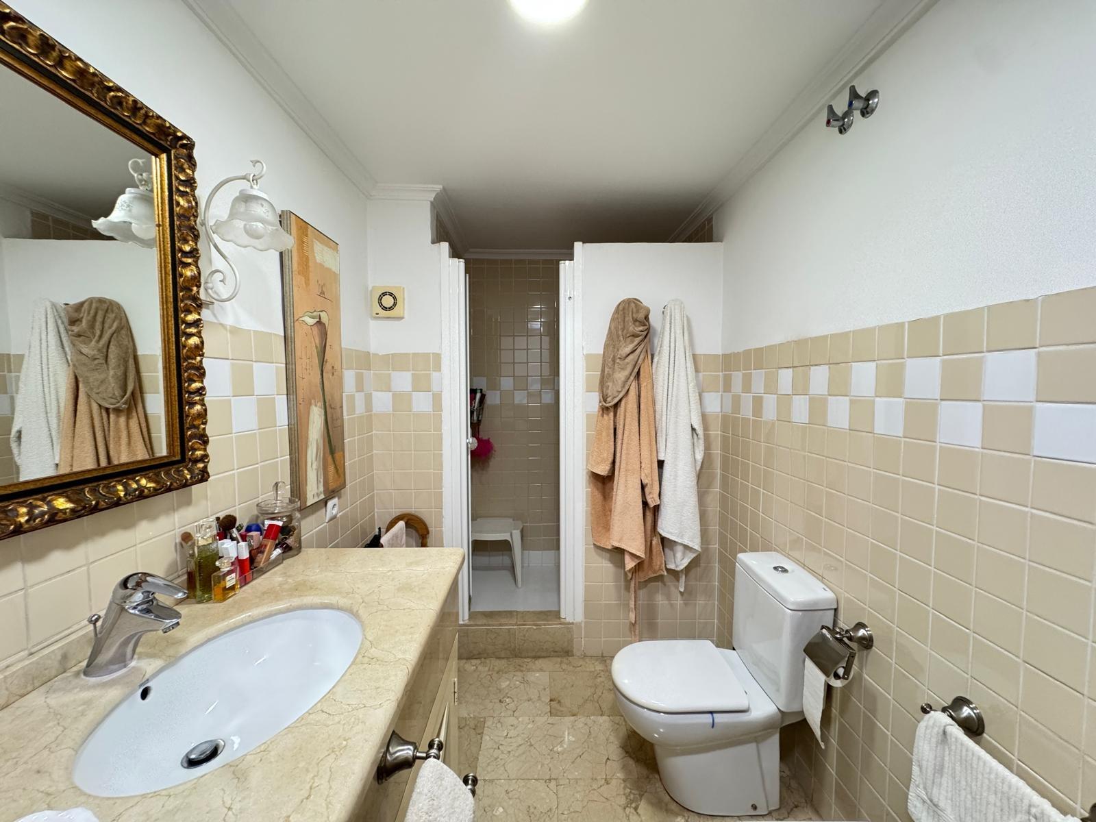 Kitchen with overhead cabinets and counter detail, Torrevieja Centre