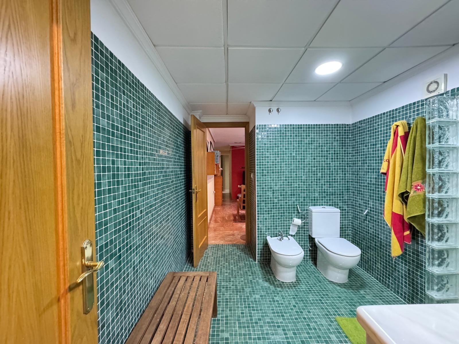 Bedroom furniture and fitted wardrobe, Torrevieja Centre apartment
